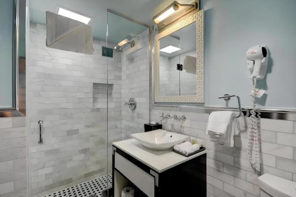 El Cortez Hotel & Casino - 21 and over only