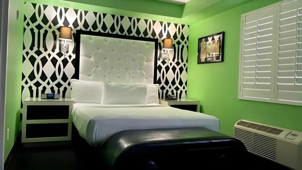 Bed in El Cortez Hotel & Casino - 21 and over only