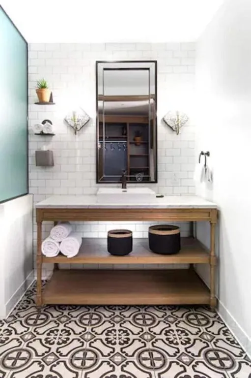 El Cortez Hotel & Casino - 21 and over only