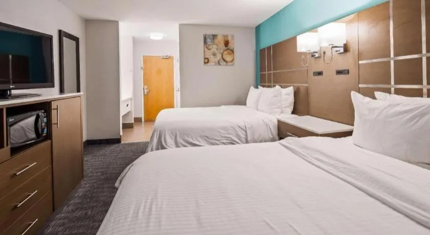 Bed in Best Western Galt Inn