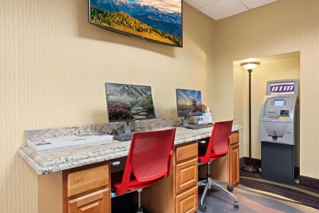 AmericInn by Wyndham Denver Airport