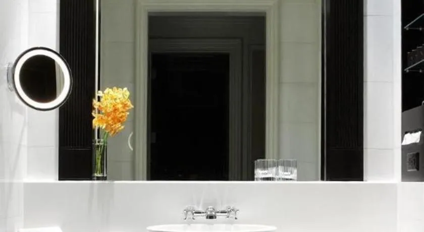 Fifteen Beacon Hotel