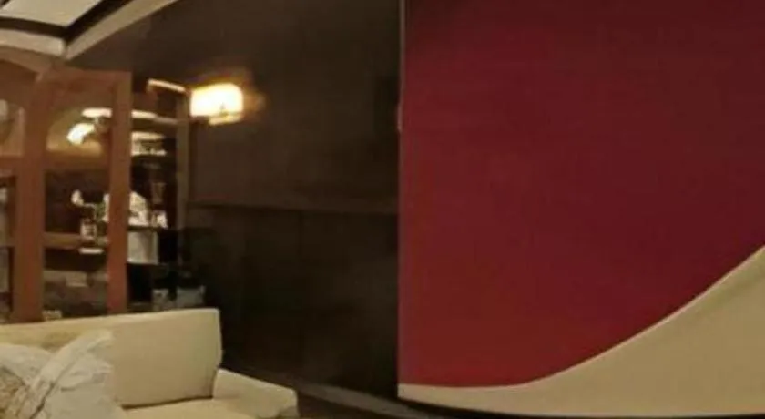 Bed in Fifteen Beacon Hotel