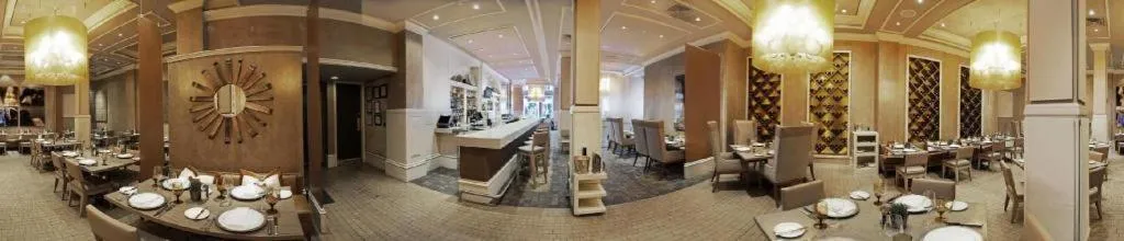 Fifteen Beacon Hotel