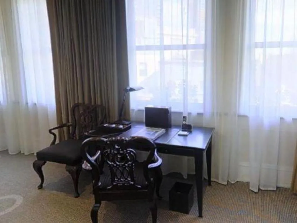 Fifteen Beacon Hotel