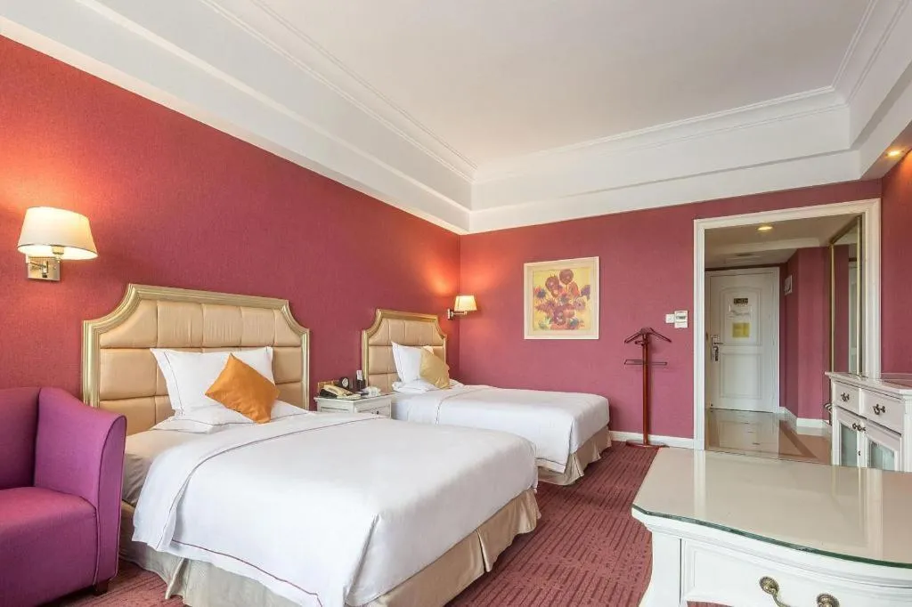 Bed in Country Garden Phoenix Hotel Changsha