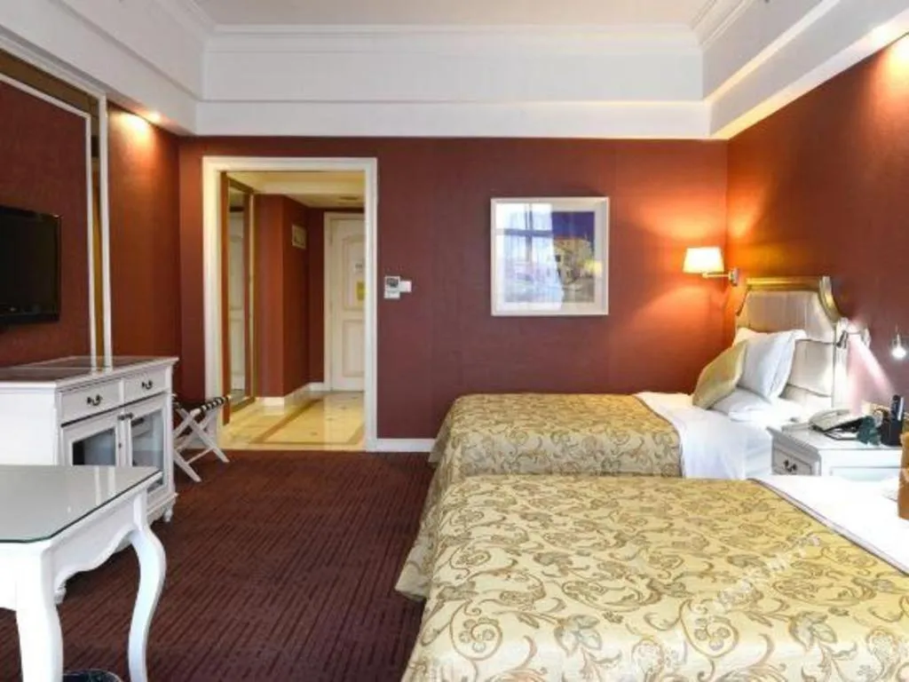 Bed in Country Garden Phoenix Hotel Changsha