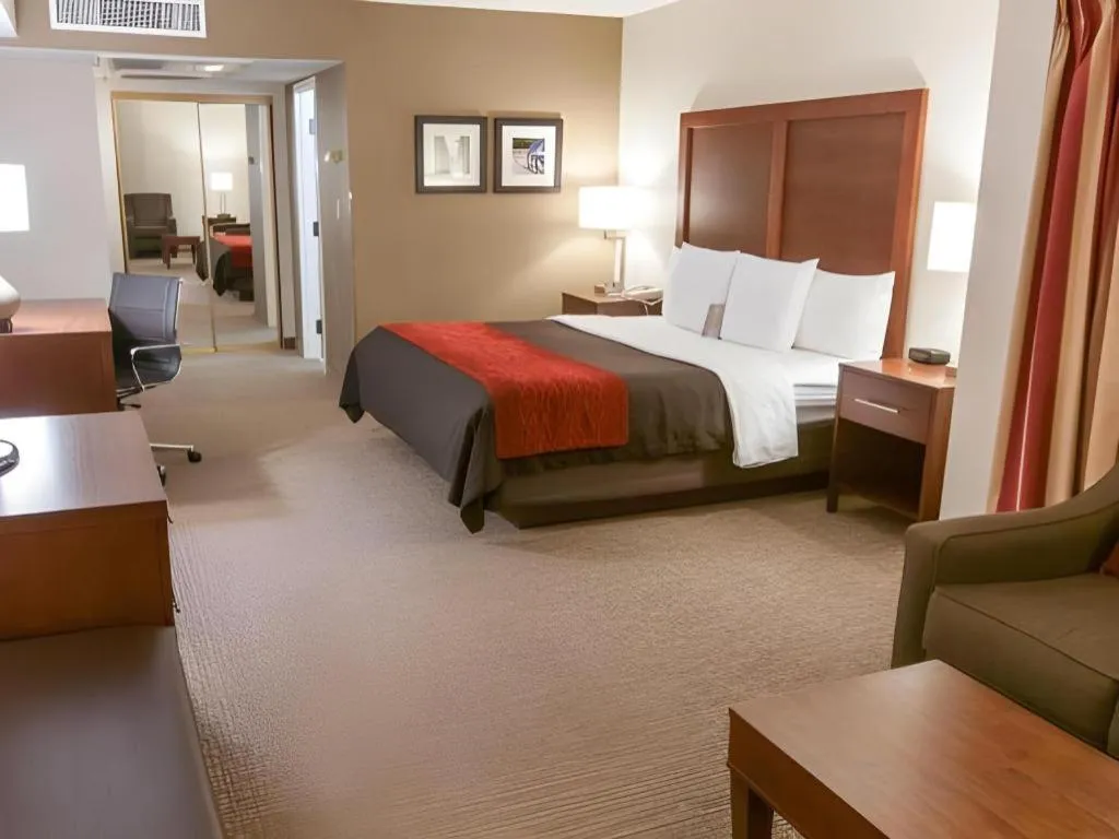 Bed in Comfort Inn Quantico