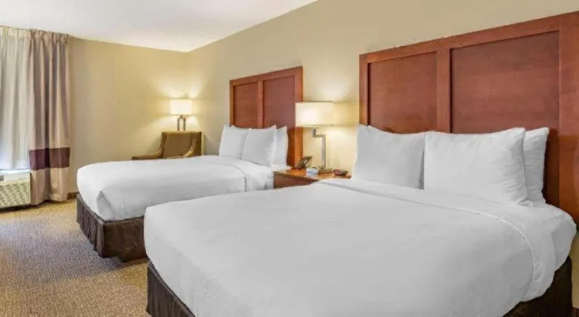 Bed in Comfort Inn Quantico