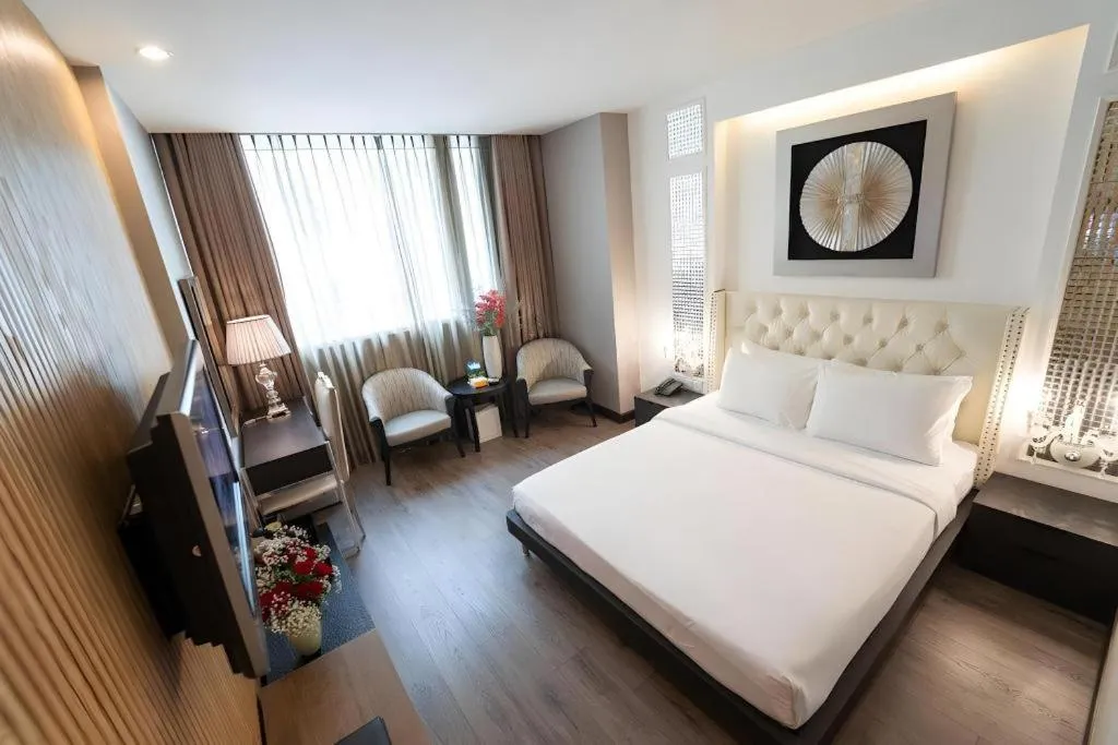 Bed in The White Hotel 8A Thai Van Lung