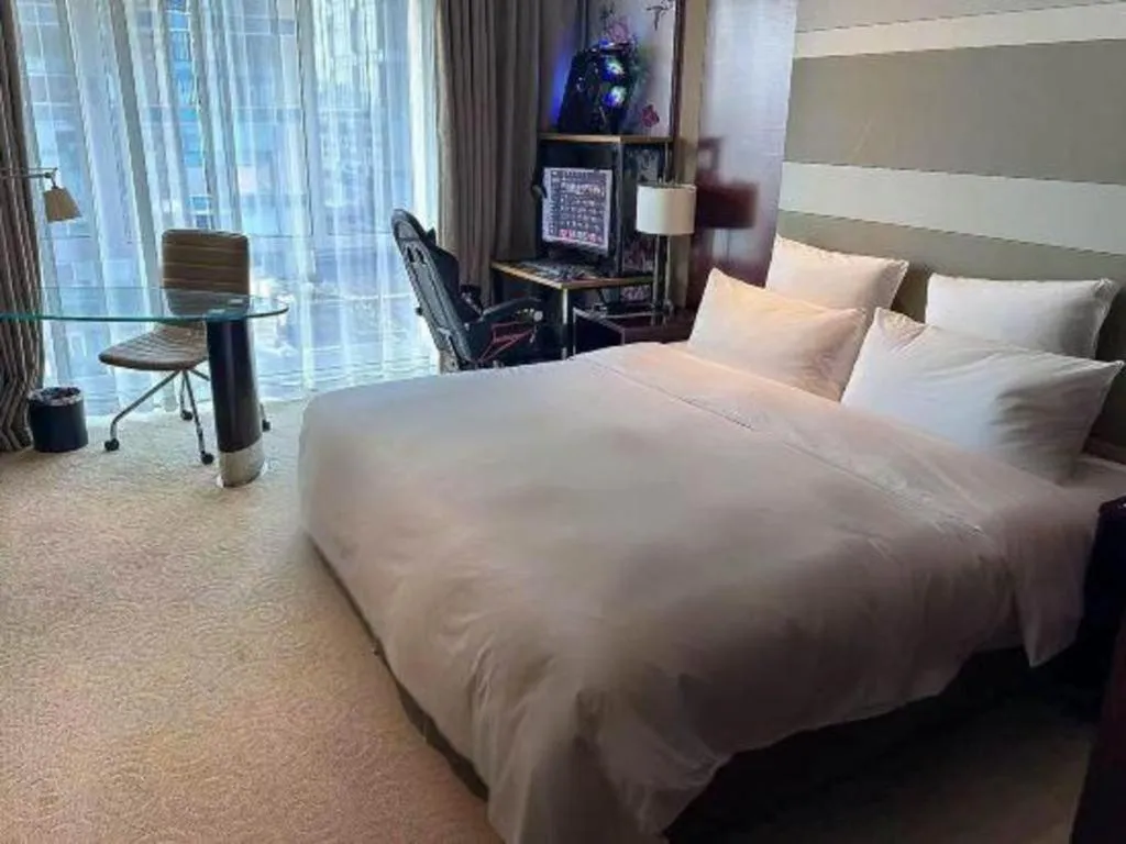 Bed in The Qube Shanghai Nanqiao