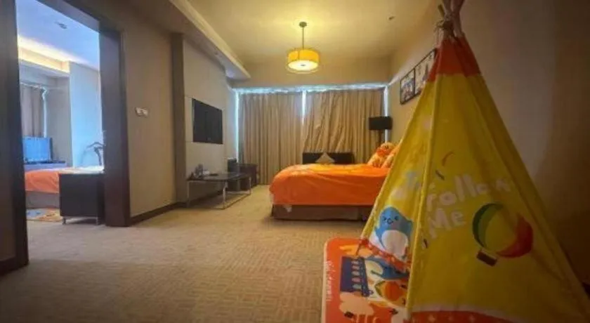 Bed in The Qube Shanghai Nanqiao