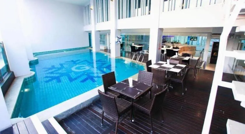 Glacier Hotel Khon Kaen