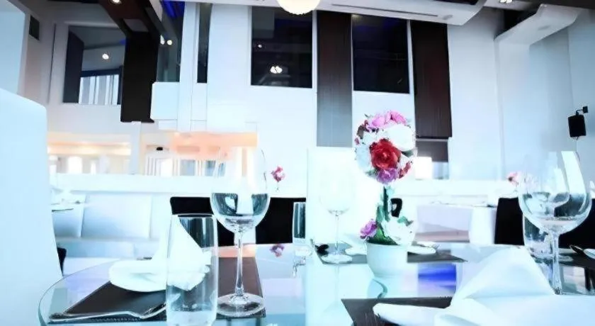 Glacier Hotel Khon Kaen