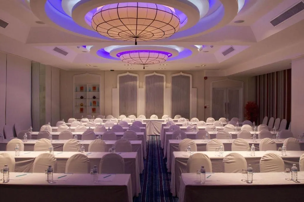 Glacier Hotel Khon Kaen