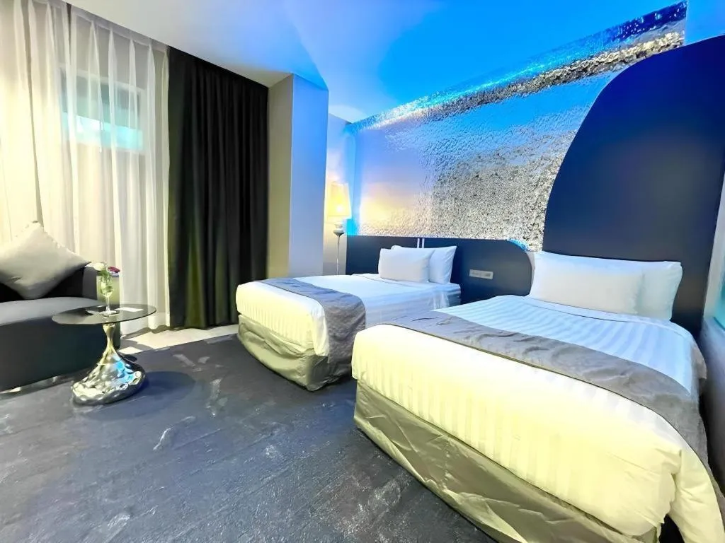 Bed in Glacier Hotel Khon Kaen