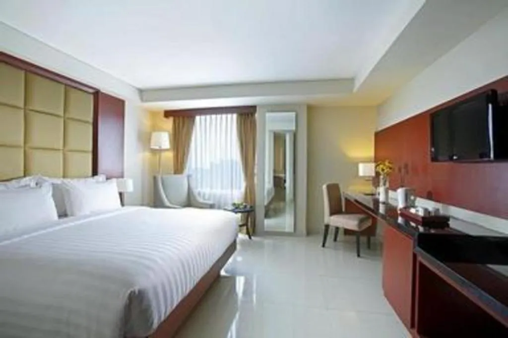 Bed in Hotel Santika Makassar
