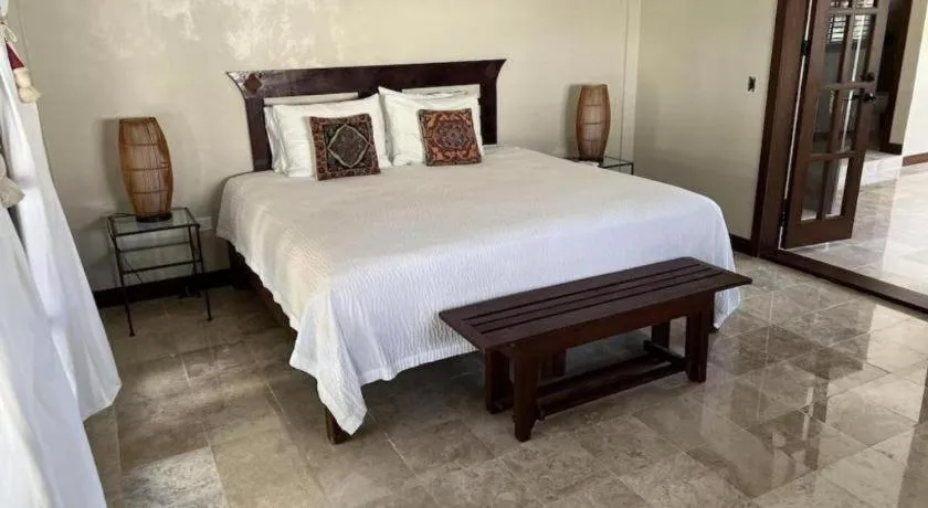 Bed in Flamingo Hotel