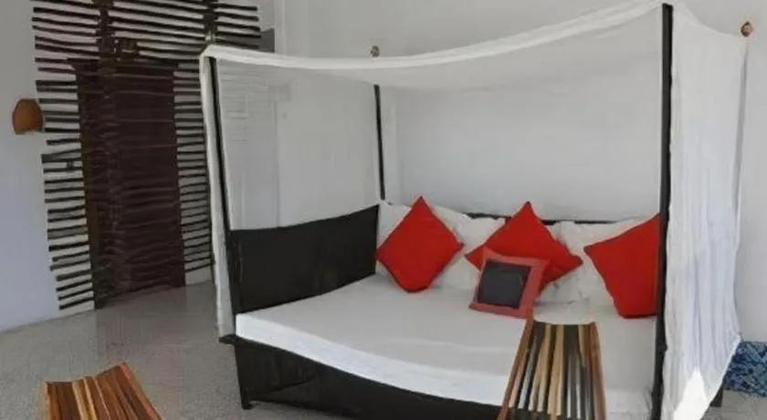 Bed in Flamingo Hotel