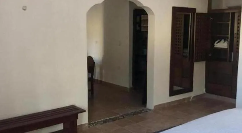 Bed in Flamingo Hotel