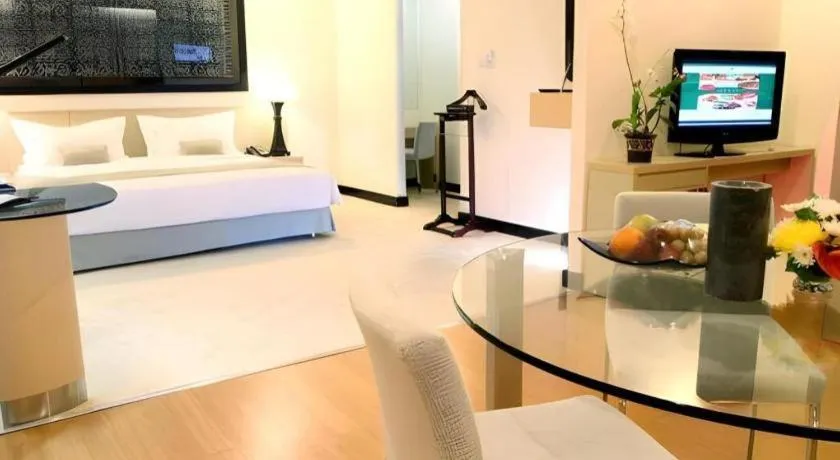 Bed in Sintesa Peninsula Hotel