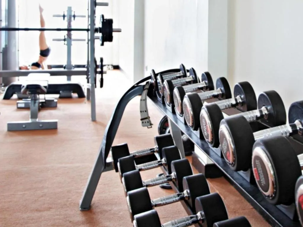 Sintesa Peninsula Hotel