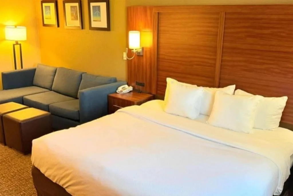 Bed in Hawthorn Extended Stay by Wyndham Amarillo