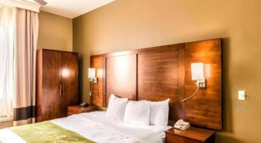 Bed in Hawthorn Extended Stay by Wyndham Amarillo