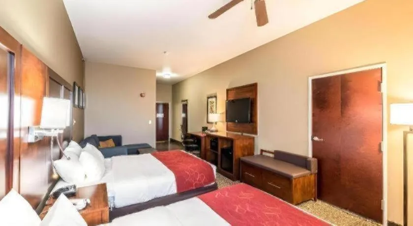 Bed in Hawthorn Extended Stay by Wyndham Amarillo