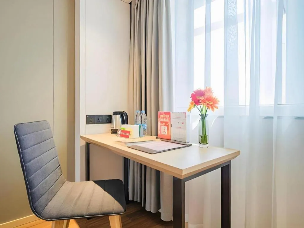 GreenTree Inn Shanghai Jingan Railway Station Xinzha Road Business Hotel