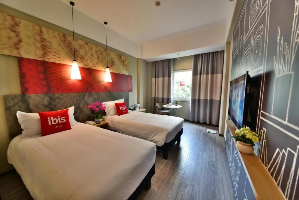Bed in Ibis Xiamen Railway Station Hotel