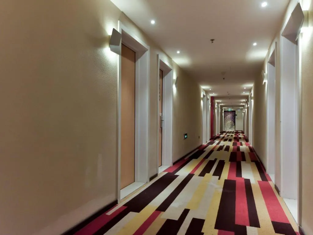 Ibis Xiamen Railway Station Hotel