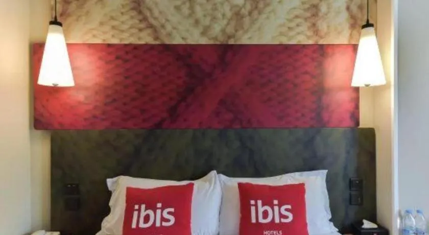 Bed in Ibis Xiamen Railway Station Hotel