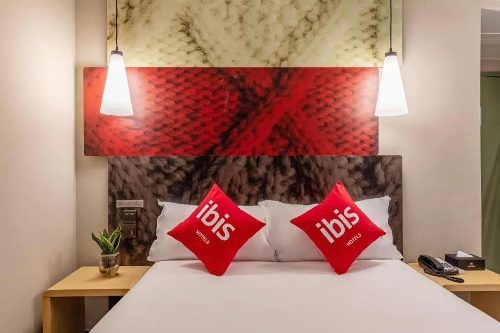 Bed in Ibis Xiamen Railway Station Hotel