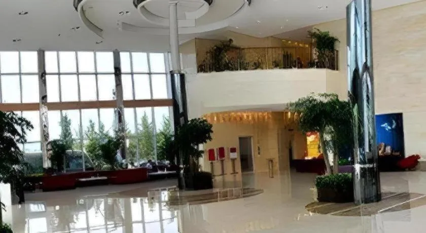 Ramada Plaza by Wyndham Hangzhou Riverside