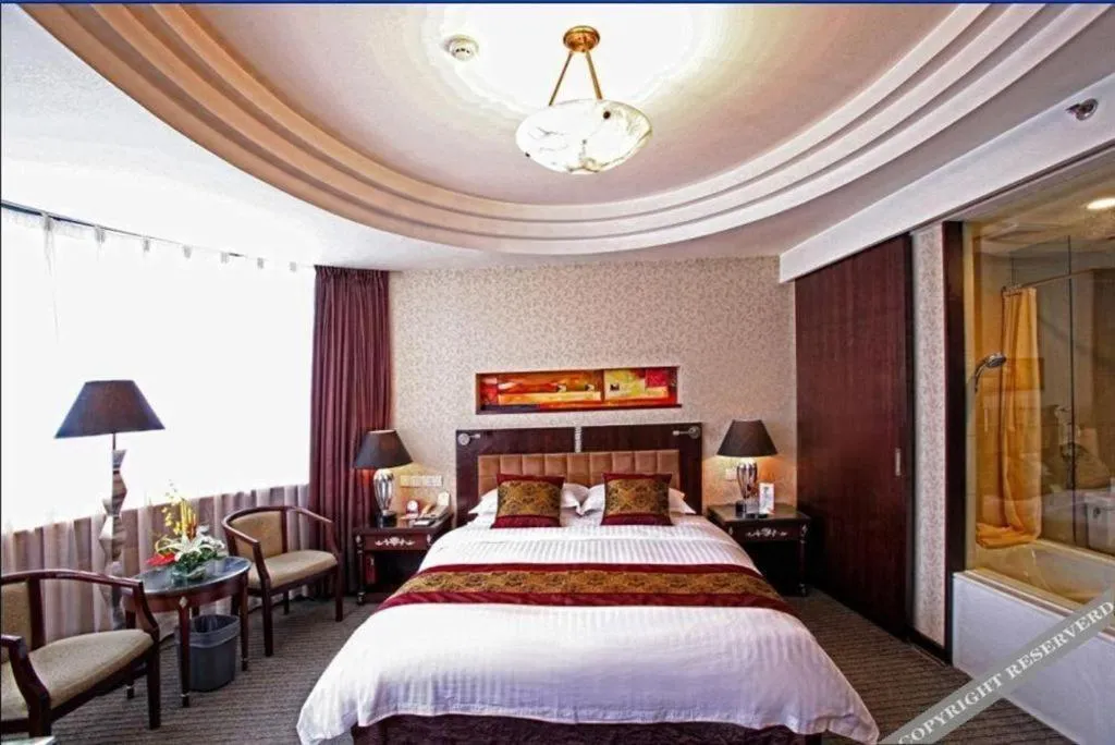 Bed in Wuhan Asia Hotel