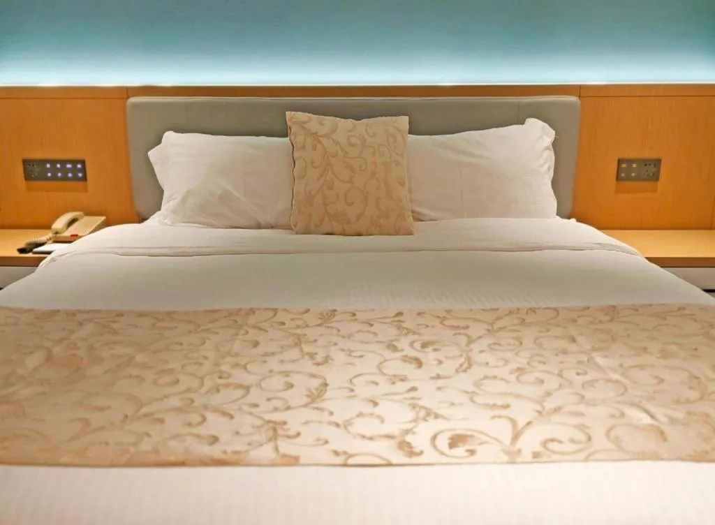 Bed in Wuhan Asia Hotel