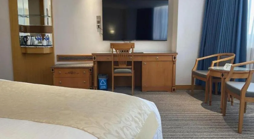 Bed in Wuhan Asia Hotel