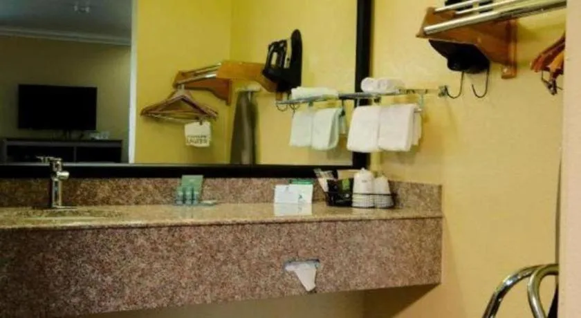 Best Western Hanford Inn