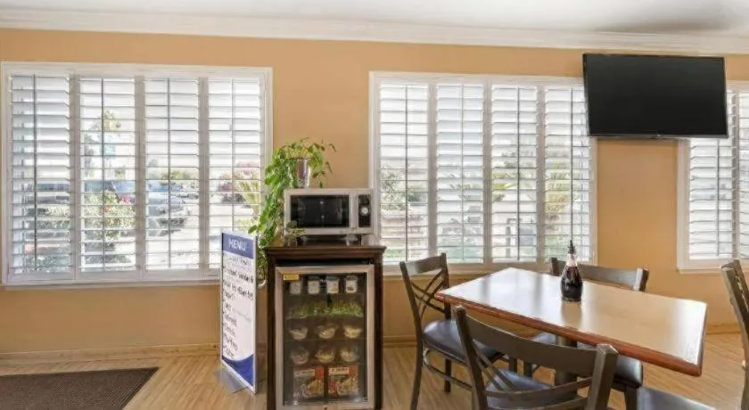 Best Western Hanford Inn