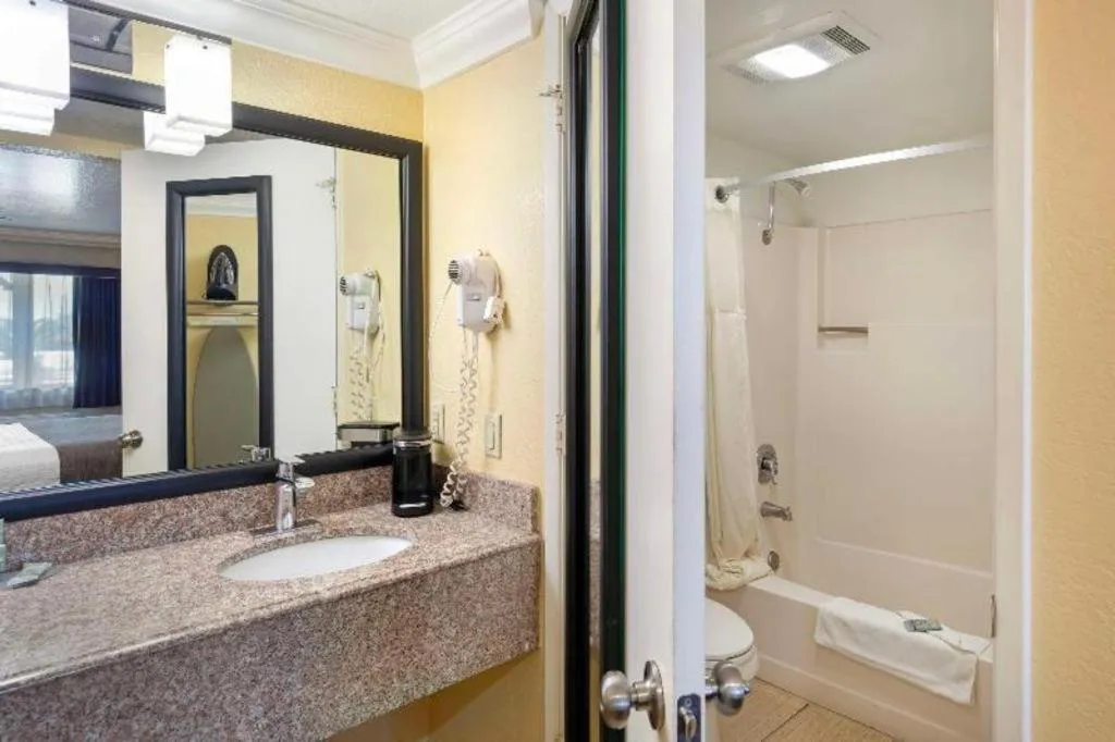 Best Western Hanford Inn