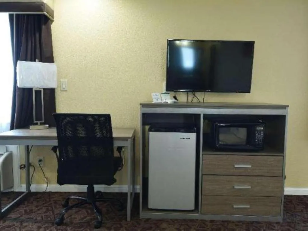 Best Western Hanford Inn