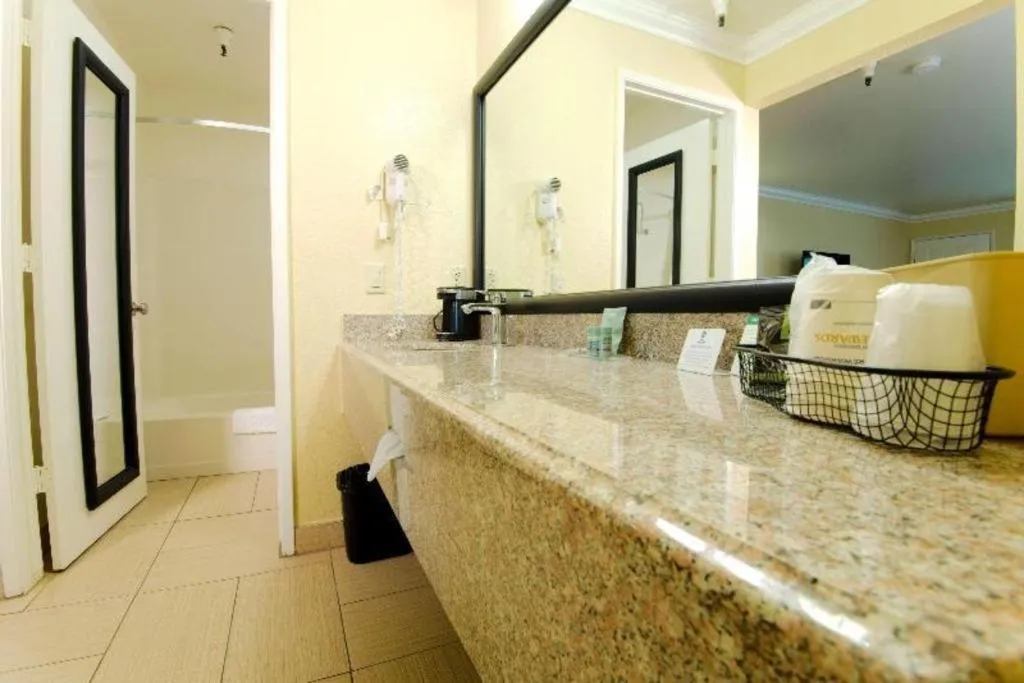 Best Western Hanford Inn