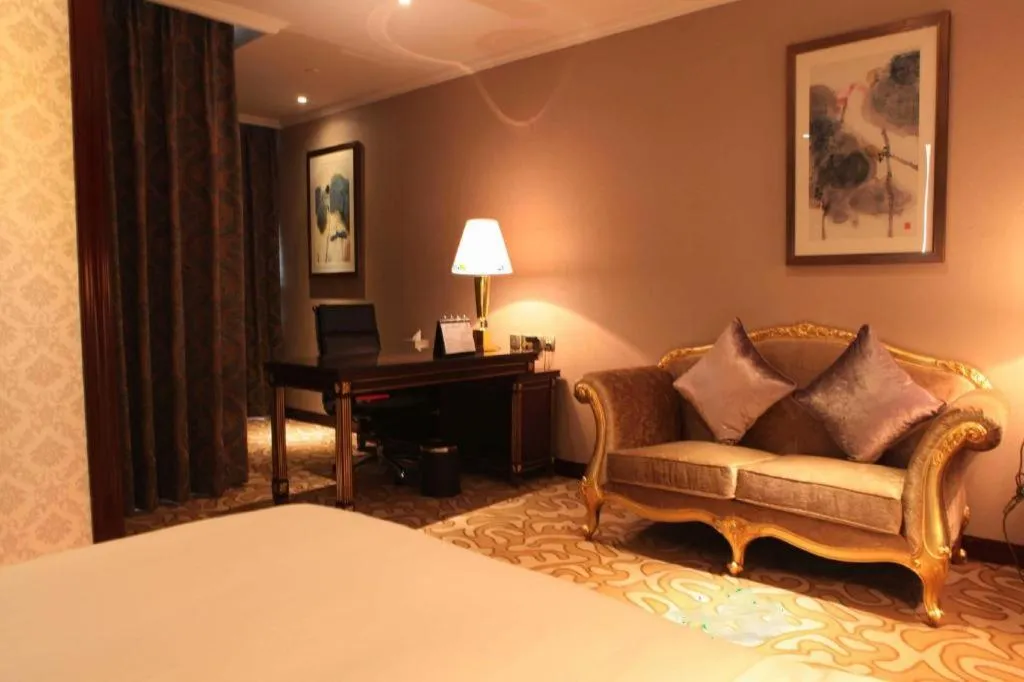 Bed in Beijing Liaoning Hotel