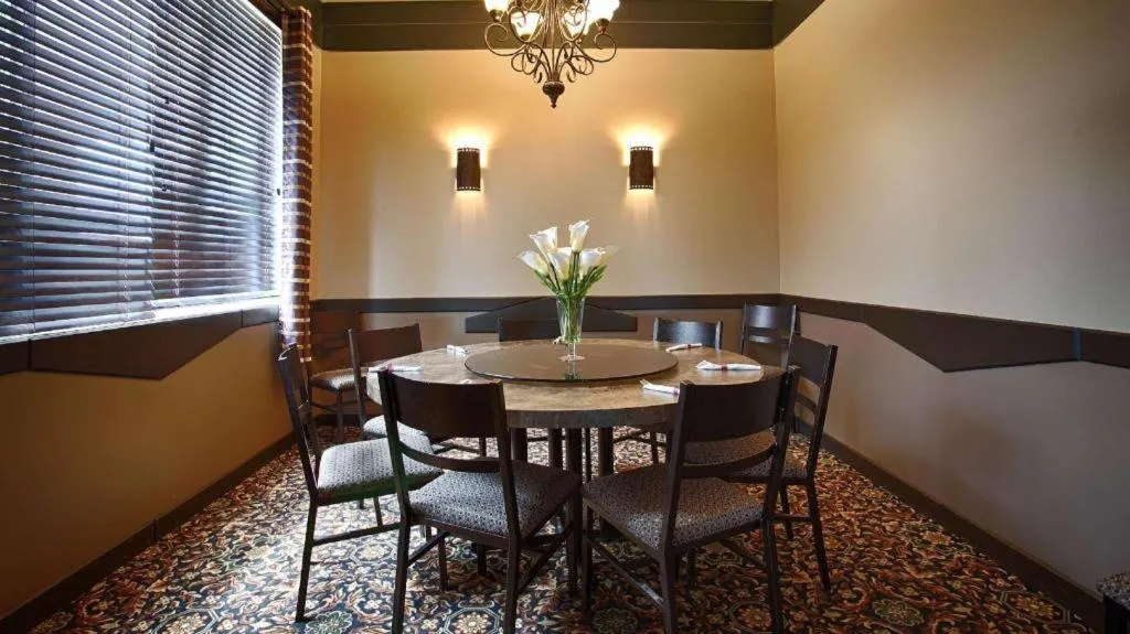 Best Western High Road Inn Hotel