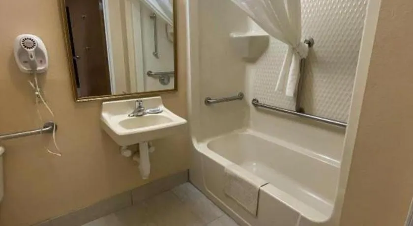 Best Western Manhattan Inn