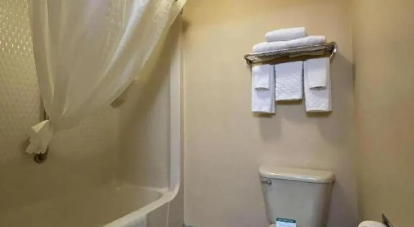 Best Western Manhattan Inn