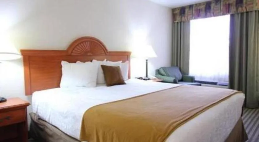 Best Western Plus Twin View Inn & Suites