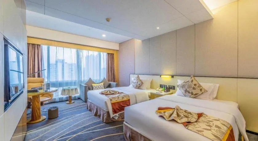 Bed in Changsha Huatian Hotel