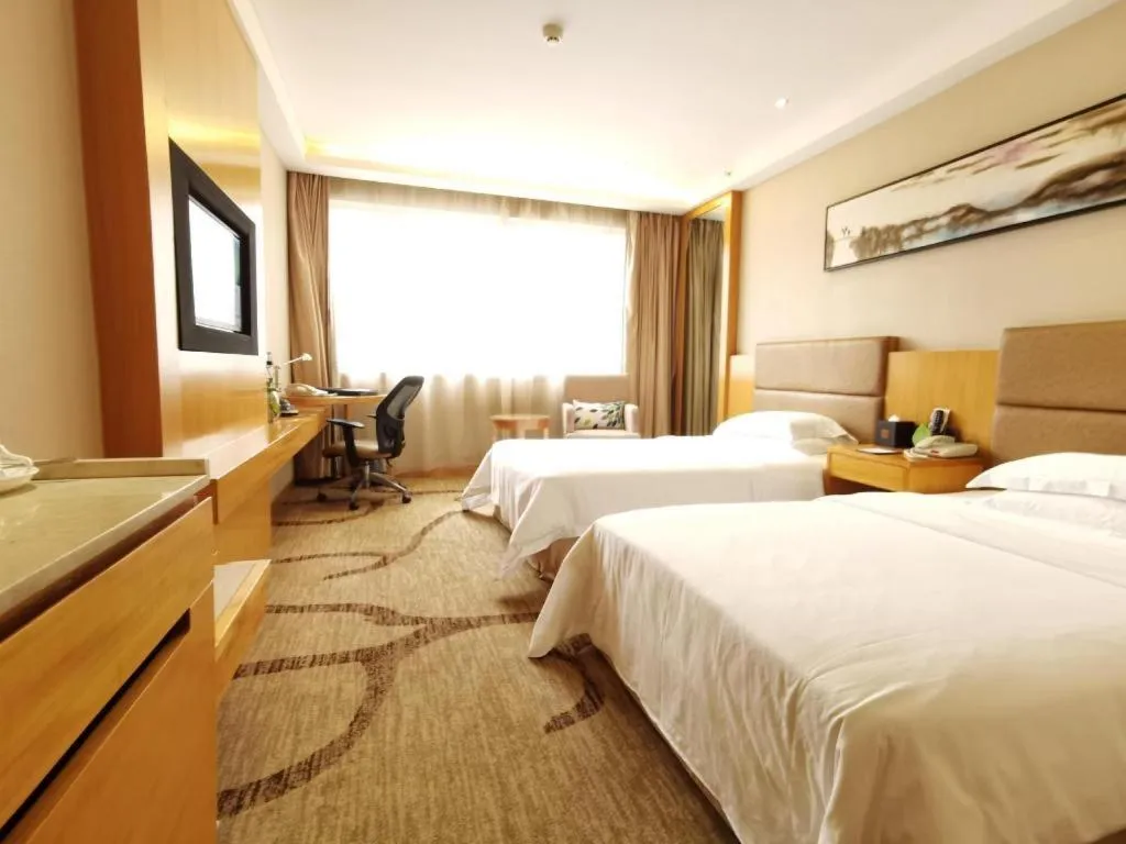 Bed in Changsha Huatian Hotel